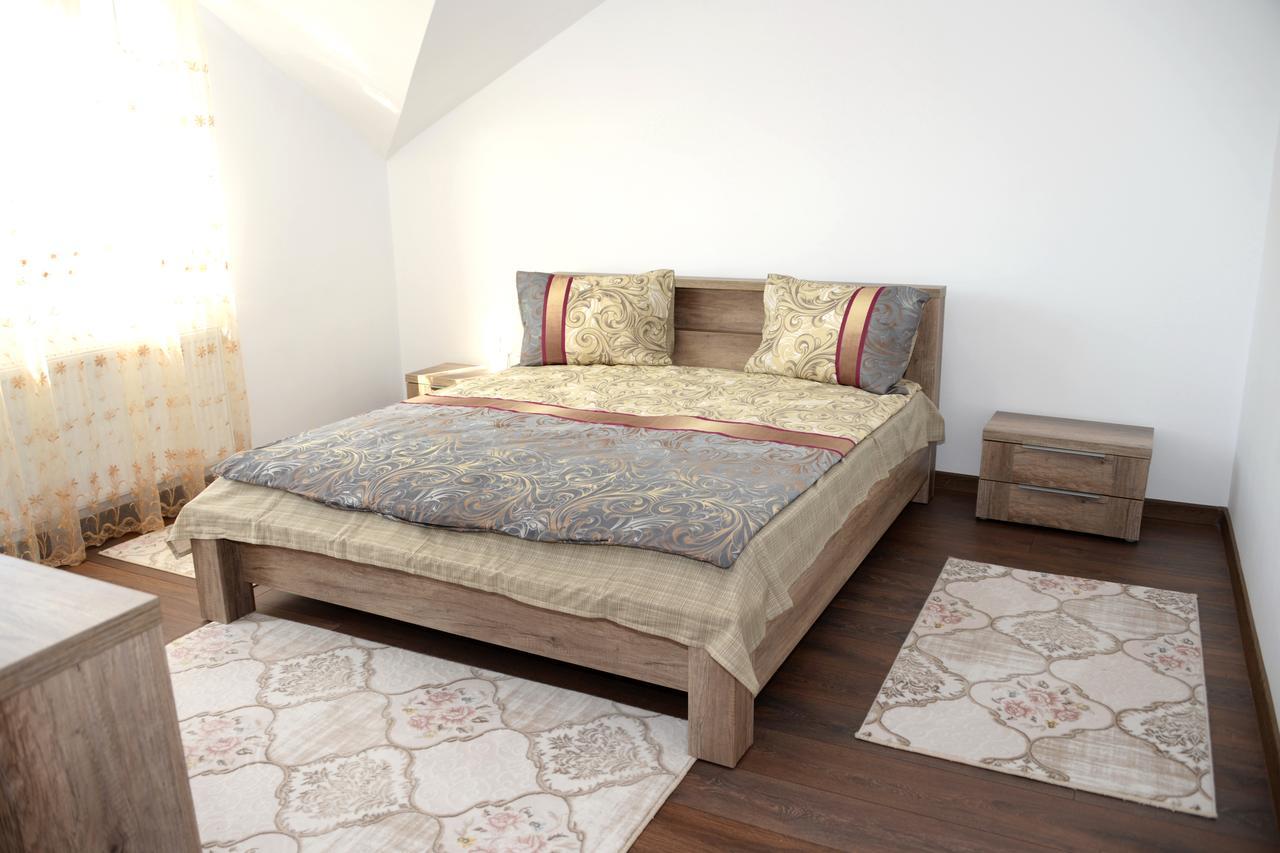 Apartament Rezidential - Alba Iulia Apartment ภายนอก รูปภาพ