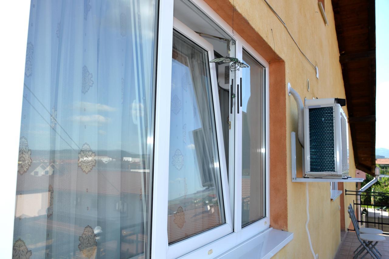 Apartament Rezidential - Alba Iulia Apartment ภายนอก รูปภาพ