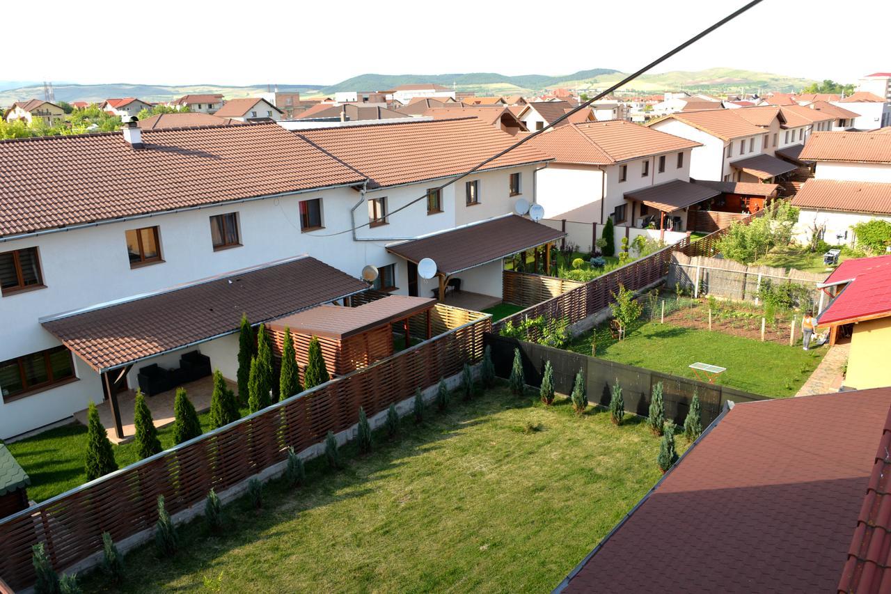 Apartament Rezidential - Alba Iulia Apartment ภายนอก รูปภาพ